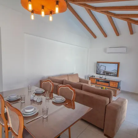 Likya Amber 2+1 Villa, Oezel Havuzlu, Φετιγιέ
