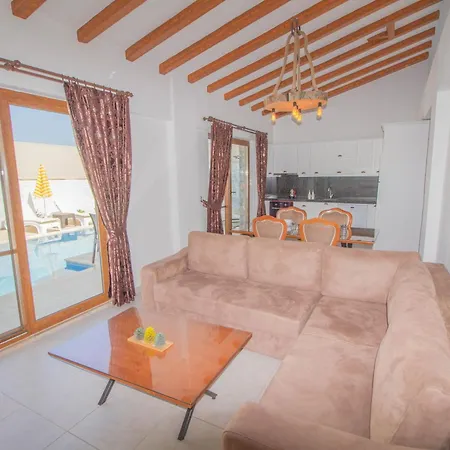 Likya Amber 2+1 Villa, Oezel Havuzlu,